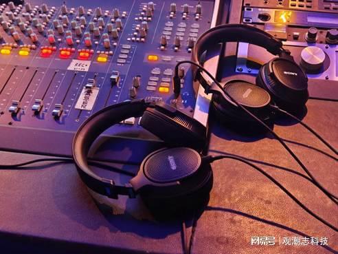 躬身入局 從專(zhuān)業(yè)錄音室到家庭錄音棚 索尼讓音樂(lè)創(chuàng)作不再高不可攀